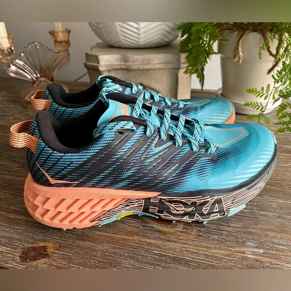 HOKA Speedgoat 4 Trail Running Walking Athletic Sneakers Shoes 6.5 Blue